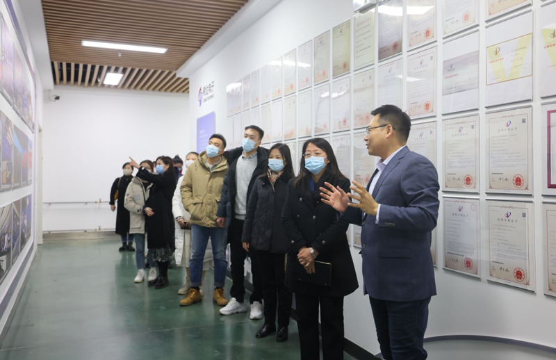 6415305d651cc.jpg 42.jpg