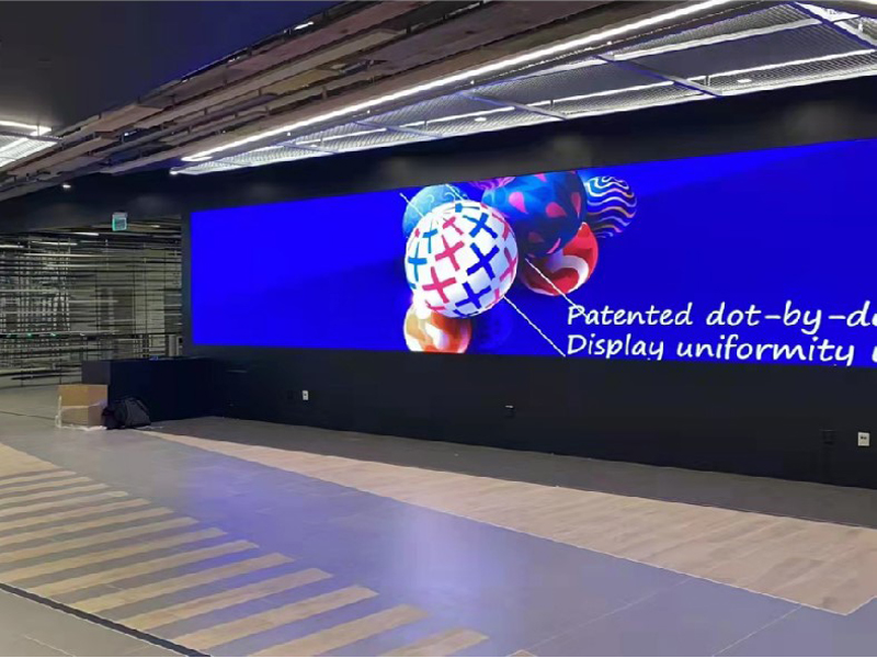 美國(guó)奧蘭多藝電公司（Electronic Arts）.jpg